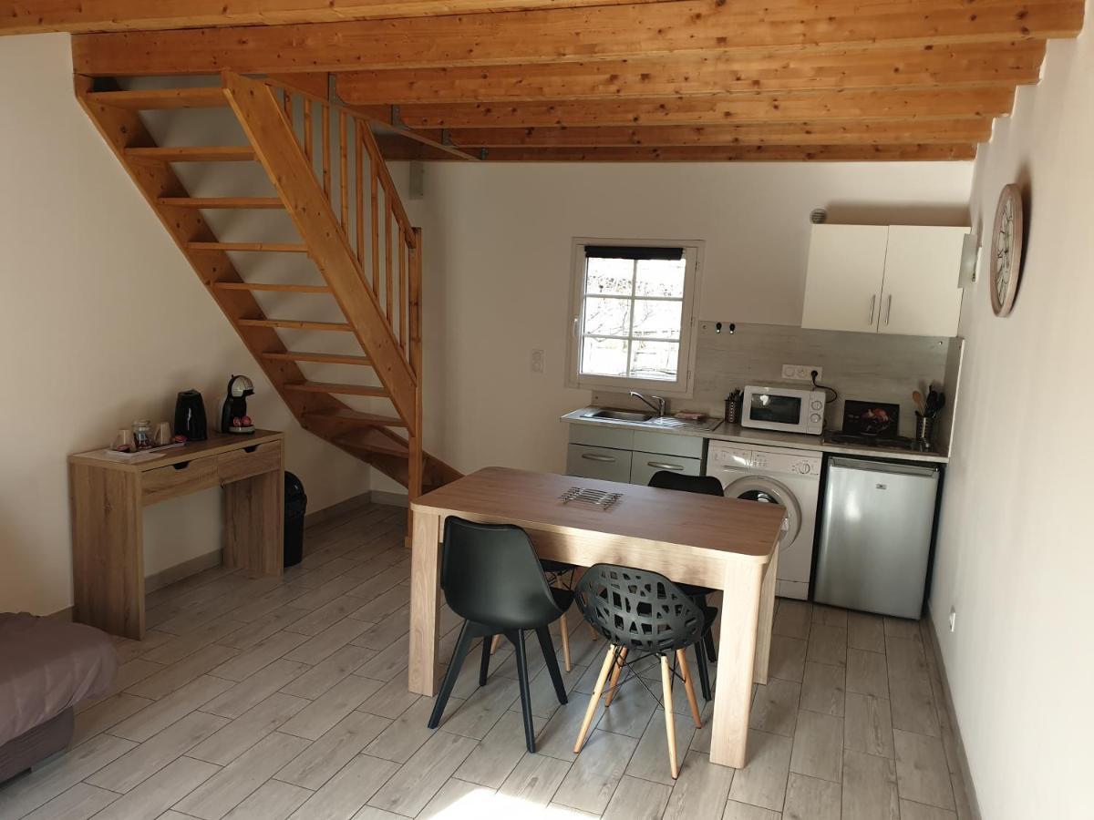 Residence E Scaravaglie Corte  Luaran gambar
