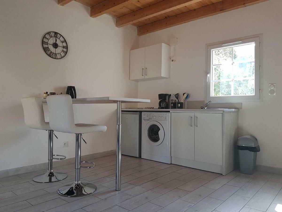 Residence E Scaravaglie Corte  Luaran gambar